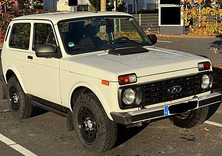 Lada Niva