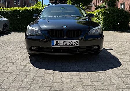 BMW 525d A touring -