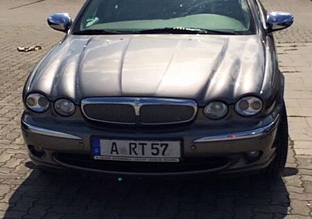 Jaguar X-Type Estate 2.2 Liter Diesel Executive