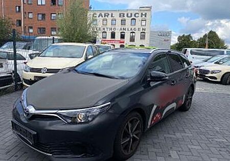Toyota Auris 1,8 Hybrid-Benzin/Automatic/Navigation