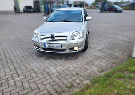 Toyota Avensis Executive 2,2-l-D-CAT Executive