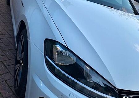 VW Golf Volkswagen 7 R-line,Highline Variant,Tdi,Ahk,Carplay