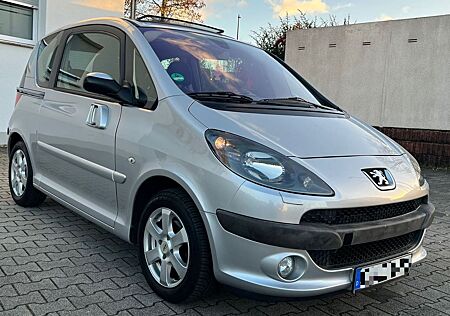 Peugeot 1007 Behindertengerecht Top Zustand