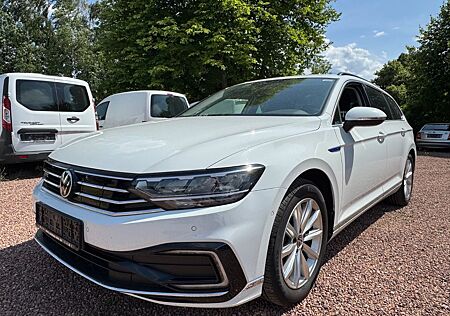VW Passat Variant Volkswagen GTE