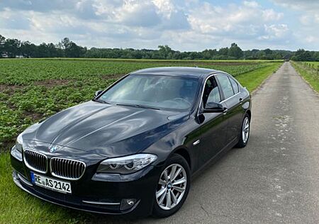 BMW 523i sehr sauber unfallfrei