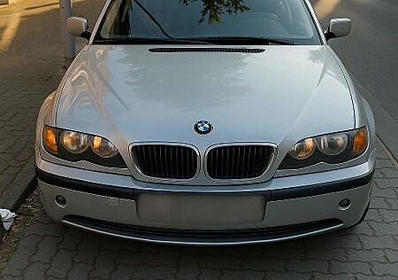 BMW 318i touring Edition Sport Edition Sport