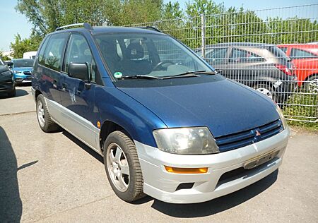 Mitsubishi Space Runner 2,0 i