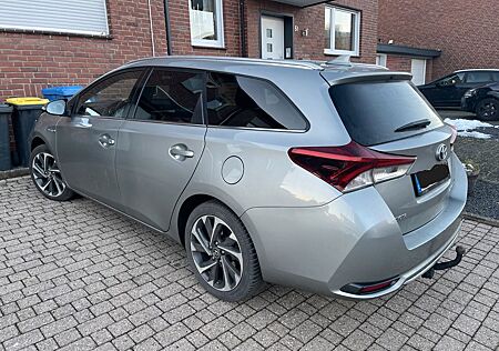 Toyota Auris Touring Sports Touring Sports Hybrid 1...