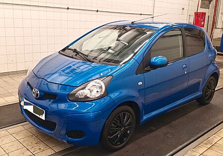 Toyota Aygo (X) Aygo (X) 1,0-l-VVT-i Cool, TOP ZUSTAND