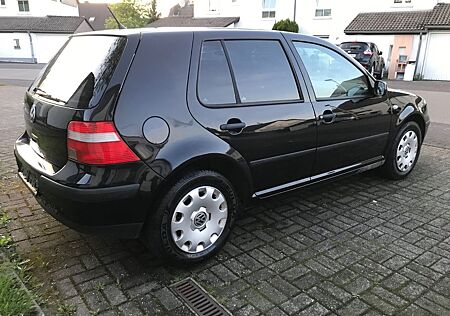 VW Golf Volkswagen 1.4 Basis Tüv Neu