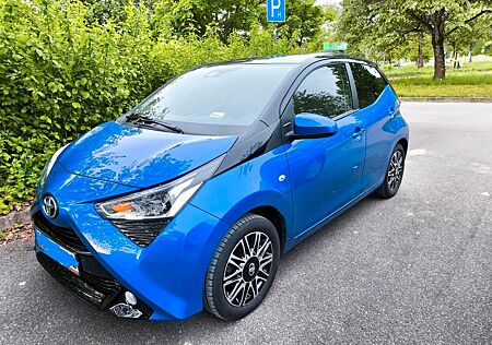 Toyota Aygo (X) Aygo (X) x-clusiv 8Fach, Neue Inspektion