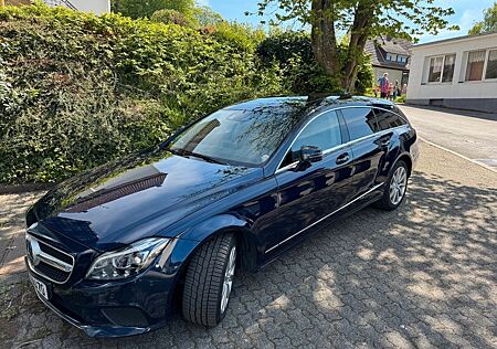 Mercedes-Benz CLS 350 Shooting Brake CLS 350d 4Matic*9G*Multibeam*AHK*DISTR*