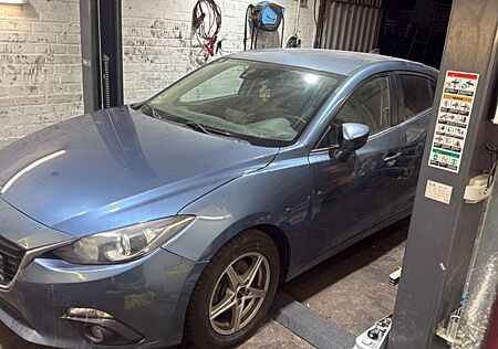 Mazda 3 2.2 SKYACTIV-D 150 Sports-Line Sports-Line