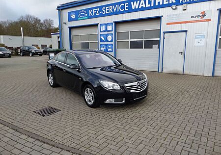 Opel Insignia A Lim. Cosmo, Xenon