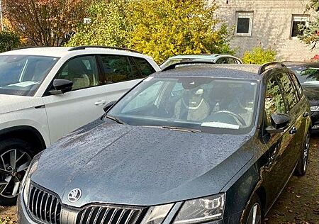 Skoda Octavia 2.0 TSI DSG RS Combi RS