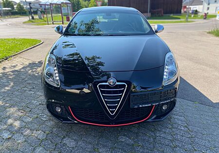 Alfa Romeo Giulietta Turismo*Automatik*Leder*Xenon*17 Zoll*