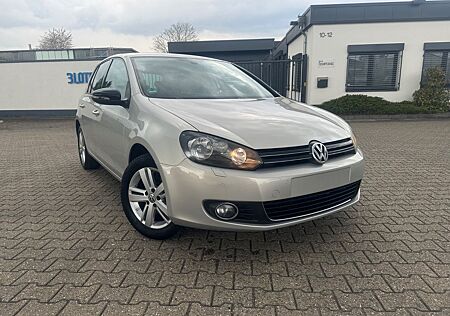 VW Golf Volkswagen 1.2 TSI Style Sitzheizung TÜV