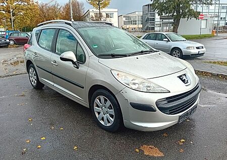 Peugeot 207 SW Tendance "TÜV NEU"