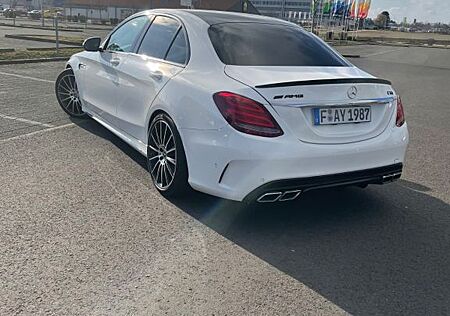 Mercedes-Benz C 220 d 4MATIC T Autom. -