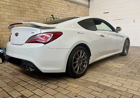Genesis Hyundai Coupe 3.8 V6 Automatik FACELIFT BK2 345