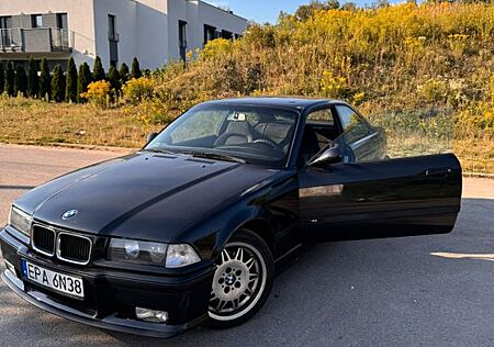 BMW M3 Coupe 1993