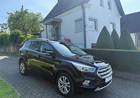 Ford Kuga 1,5 EcoBoost 4x2 110kW COOL & CONNECT C...