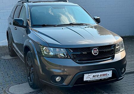 Fiat Freemont Black Code*7-SITZE*KAMERA*LEDER*