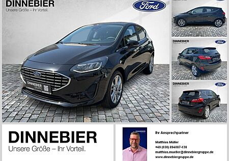 Ford Fiesta Titanium PDC+Navi+Klima+Winterpak.+ LED