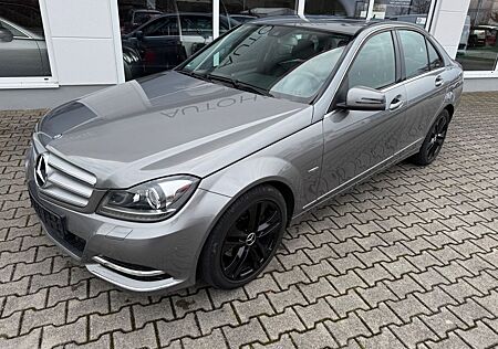 Mercedes-Benz C 250 CGI Lim. Avantgarde/Aut/Com/ILS/Kette NEU