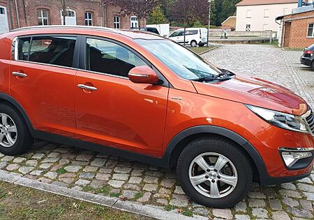 Kia Sportage gebraucht kaufen Kia Sportage 2.0 CRDi 4WD TÜV neu