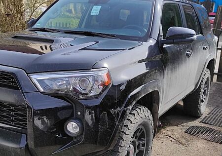 Toyota 4-Runner TRD Pro