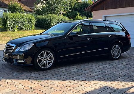 Mercedes-Benz E 350 CDI 4MATIC T AMG 7Sitzer AVANTGARDE