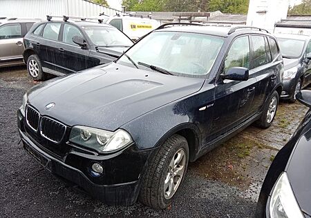BMW X3 Baureihe 3.0si