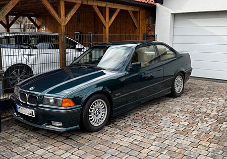 BMW 323i E36 | 6-Zylinder | M-Paket | bald Oldtimer