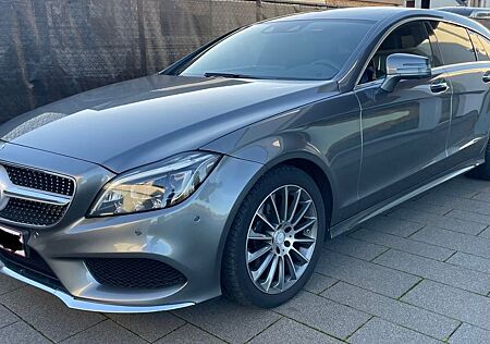 Mercedes-Benz CLS 220 Shooting Brake AMG line 360 Cam SHD Top