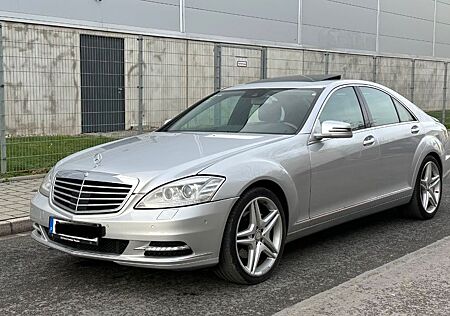 Mercedes-Benz S 350 V6 CGI AMG Line