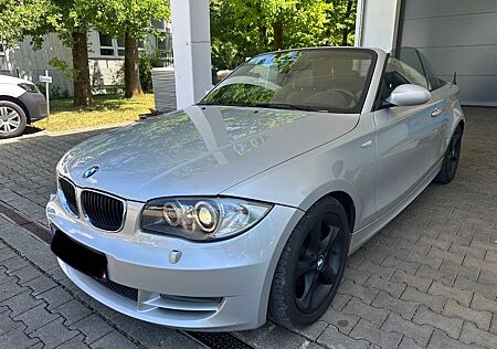 BMW 120 Baureihe Cabrio Sportsitze Xenon Klima PDC