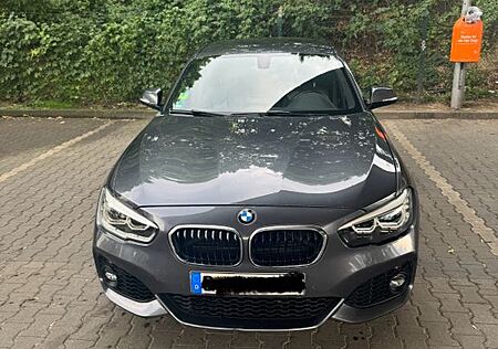 BMW 125i Sport Line A Sport Line
