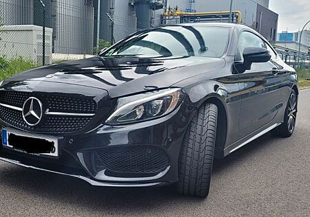 Mercedes-Benz C 300 AMG Night-Paket Panorama