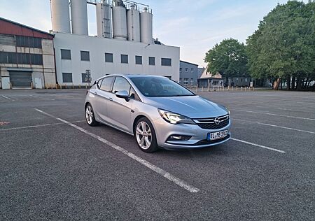 Opel Astra 1.6 Turbo Innovation