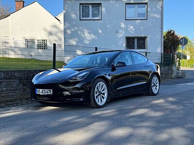 Tesla Model 3 AWD LR Facelift Premium AHK (eBike)