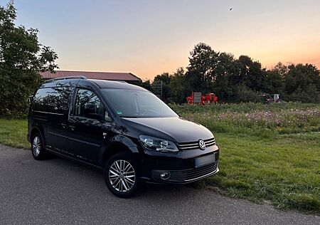 VW Caddy Volkswagen Maxi Behindertengerechter Umbau