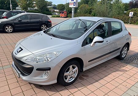 Peugeot 308 Tendance 120 VTi Tendance