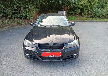 BMW 320d 2011 2.0L zu verkaufen