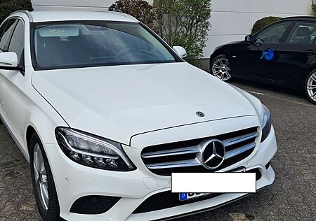 Mercedes-Benz 300 C300d Facelift 2019 TOP Zustand | LED | Navi |