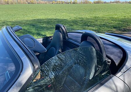 Porsche Boxster 2.7 -