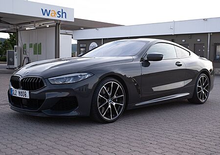 BMW M850i xDrive Coupé -