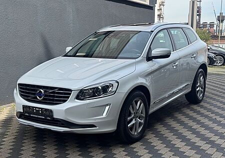 Volvo XC 60 XC60 Summum AWD Navi Leder Panorama