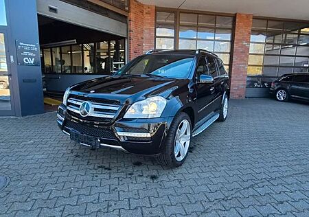 Mercedes-Benz GL 350 GL 350CDI 1.HAND AMG AHK STANDHEIZUNG