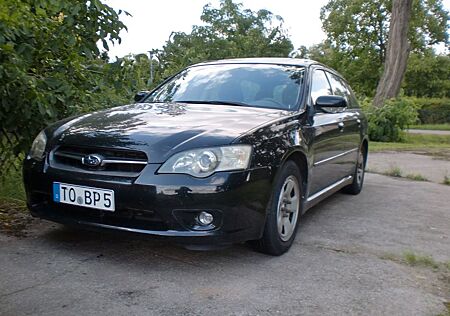 Subaru Legacy Kombi 2.0R SHZ, Tempomat, AHK, Leder